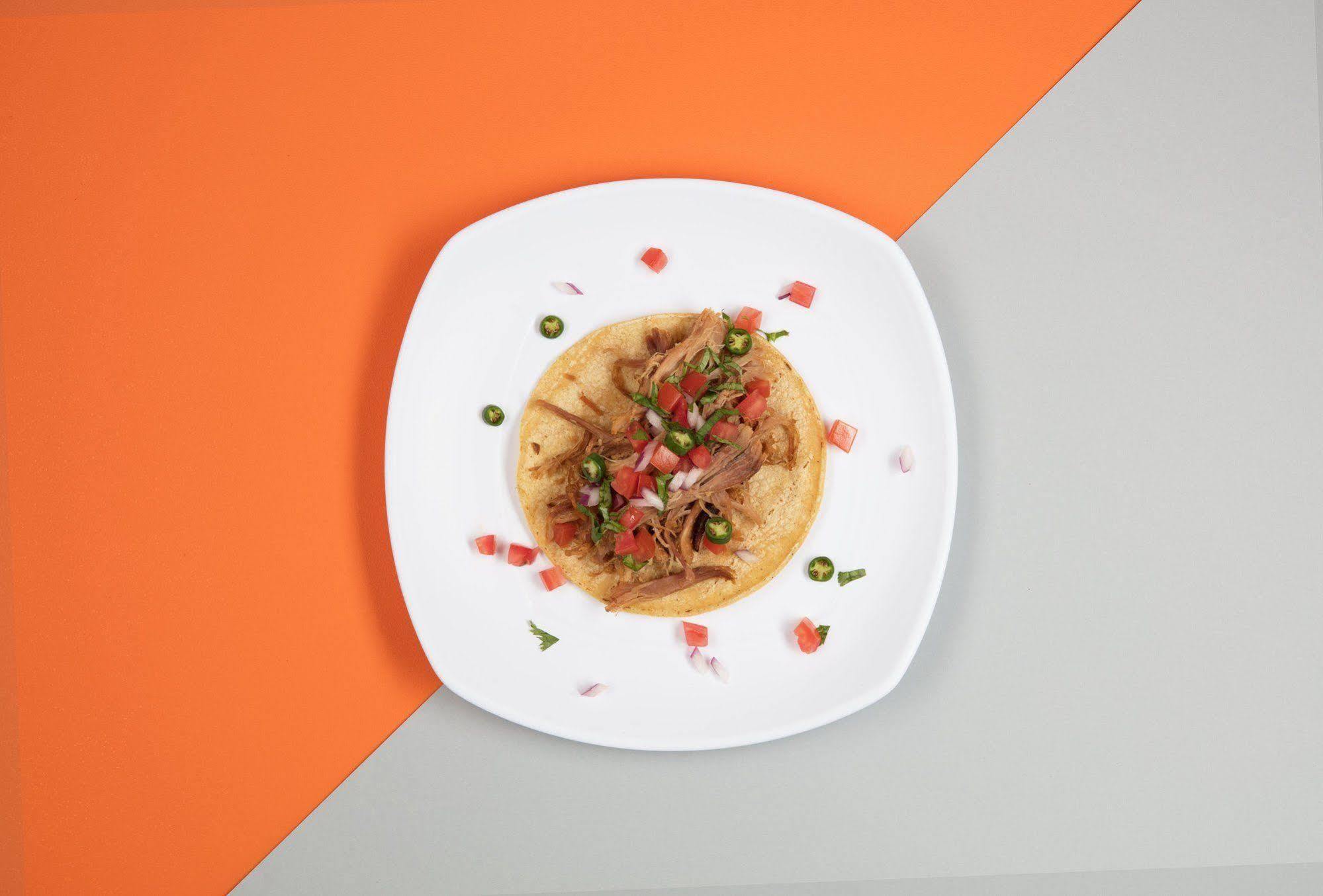 One Irapuato Hotel Екстериор снимка
