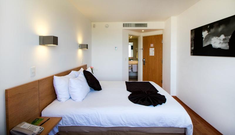 One Irapuato Hotel Екстериор снимка
